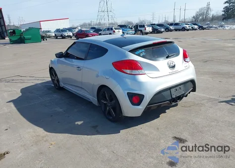 2015 Hyundai Veloster Turbo z USA, uszkodzony, nr VIN KMHTC6AE3FU240657